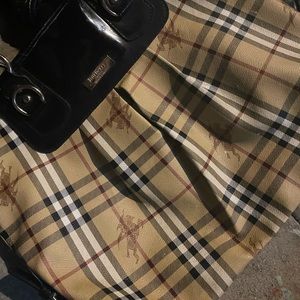 Burberry purse